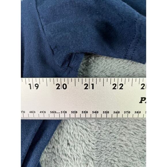 Men’s Lucky Brand Navy V-Neck Cotton TeeXL – Excellent Condition - Picture 7 of 9